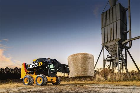 largest telescopic skid steer